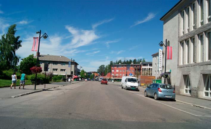 STRUKTURER Storgata er tydelig som byens viktigste sentrumsgate og byakse De fleste store målpunktene og arbeidsplassene ligger i bykjernen - inkludert kjøpesentrene Etablering av nye målpunkter