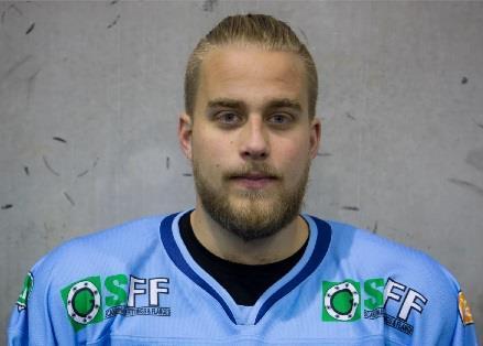 Spillere 16/17 #7 (forward) Glenn Larsen Daglig leder