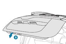 Åpninger Bagasjeromsluke Åpne Lukke 2 F Etter å ha låst opp bilen med fjernkontrollen eller med nøkkelen, trykk på håndtak A og løft opp bagasjeromsluken.