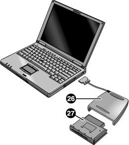 Bli kjent med OmniBook OmniBook-funksjoner OmniBook sett bakfra 20. Kensington-låsespor (sikkerhetskontakt) 21. Seriell port (COM1) 22. Parallellport (LPT1) 23. Port for ekstern skjerm 24.