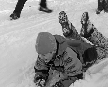 Tõelist Jaan Tatika mõttelendu ja osavat meistrikätt oli näha Viira kooli kelgu juures. Sõnadest jääb puudu, et kogu asja edasi anda.