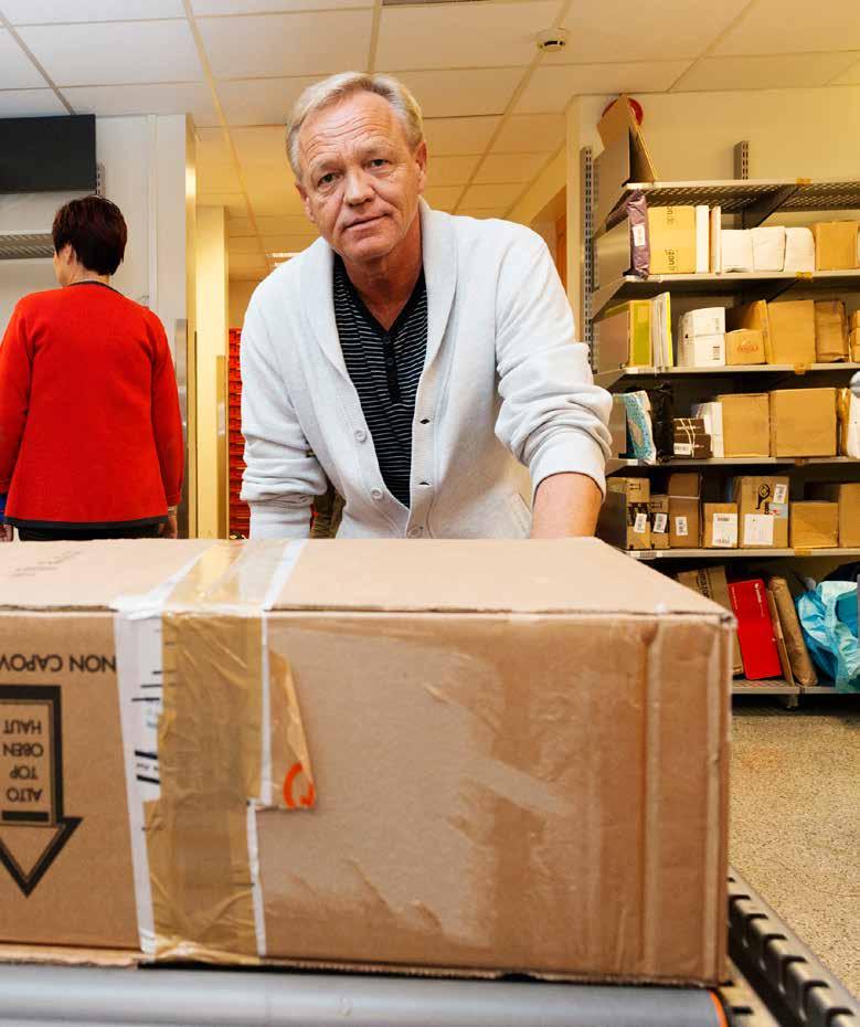 fokus på sikkerhet fokus BRUKER POSTEN: Det går store pakker ut av landet hele tiden. Disse inneholder smykker, gull, sølvtøy og annet tyvgods.