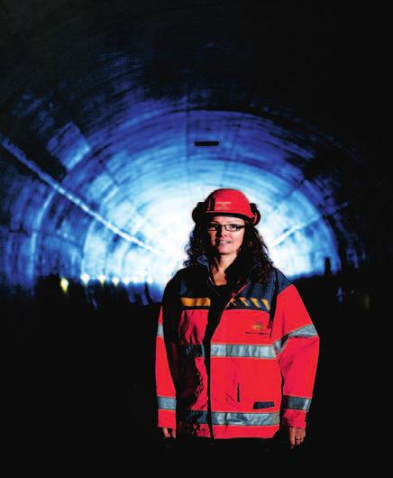 Det har tatt tid, blant annet fordi vi har hatt omfattende gjennomgang av tunnelbygging både i Norge og i flere andre land. Spesielt har vi hatt et tett samarbeid med sveitserne.