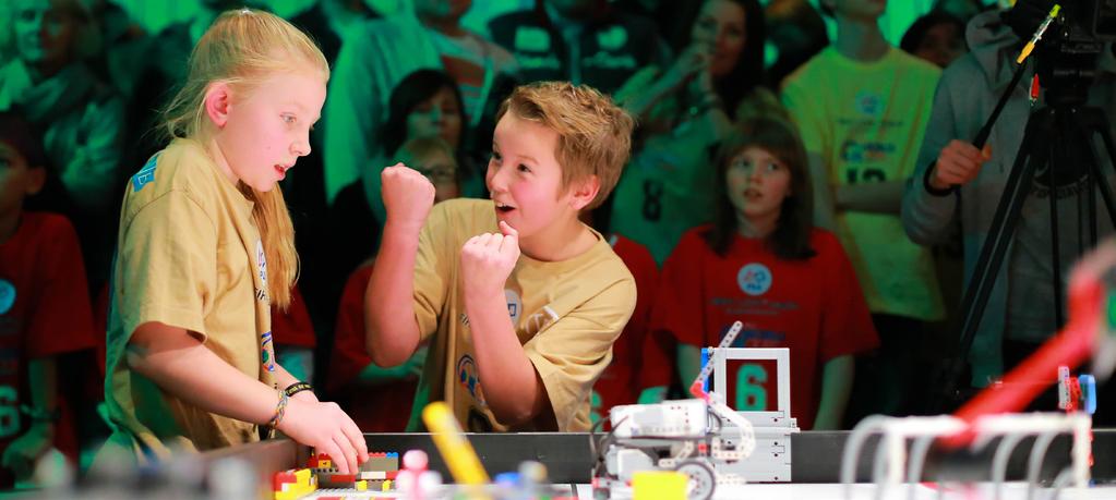 Hva er FIRST LEGO League? FIRST LEGO League (FLL) er en kunnskaps- og teknologikonkurranse der barn skal finne innovative løsninger på problemer som ingen voksne vet svaret på.