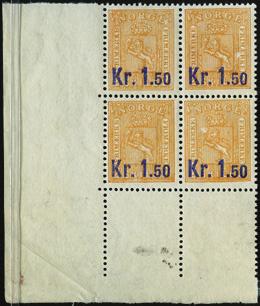 6-BLOKK med noe flisetagging, er største kjent enhet i følge NK. Flere 1 sidevendte Kongsvingerbanen 1913. F 6018 o 80Y. Vertikal 6-BLOKK i flott kvalitet med 2 1/2 slag KRØDEREN 10.IV.05.