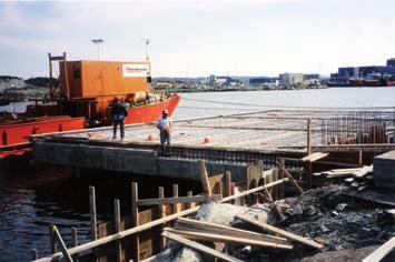 Kaien fikk en lengde på vel 50 meter og et areal på ca. 500m2. På nordsiden av bygget ble det ført opp en tørkegalge på 68m2.