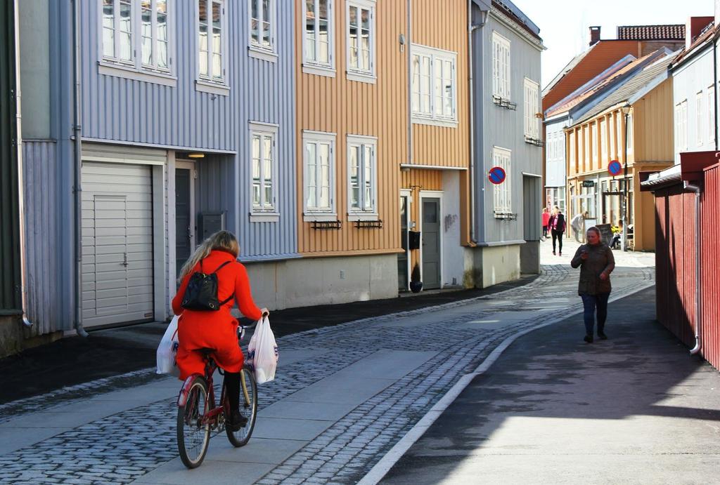 I 2016 og 2017 er det valgt å prioritere krysstiltak på viktige hovedruter for sykkel, og sykkelnett med dårlig tilstand. Klæburuta Del av sykkelanlegg på Bakklandet ble åpnet våren 2016.