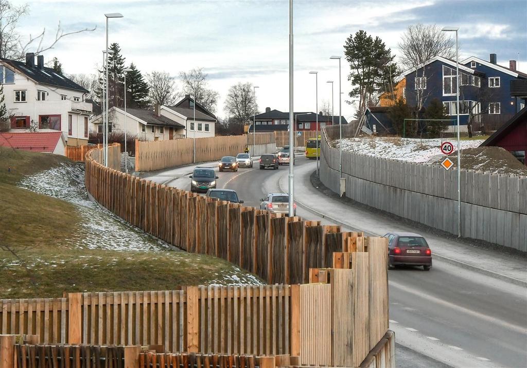 Støytiltak Dybdahls veg Totalt er det bygget 1000 meter vedlikeholdsfri støyskjerm i øvre del av Dybdahls veg, mellom Bugges veg og Jonsvannsveien.