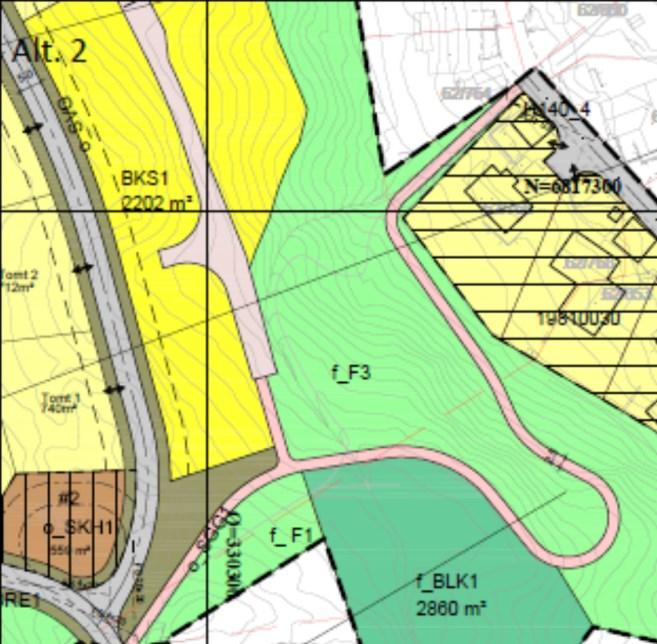 Ved begge alternativa skisserer planframlegget ei utbetring av kommunal veg med fortau frå busshaldeplass til avkøyrsle ved Brendeholten 39 og 49.