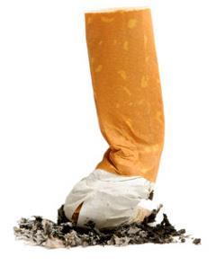 og enklere blir det Røykestatus i nasjonale registre 9 variasjoner over «Røykestatus» i 26 registre I tillegg: Antall sigaretter per dag, måned for