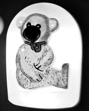 7. El-installasjoner Lampe ved barneseng Barnesenglampen slås på og av via den dreibare nesen på bjørnen.