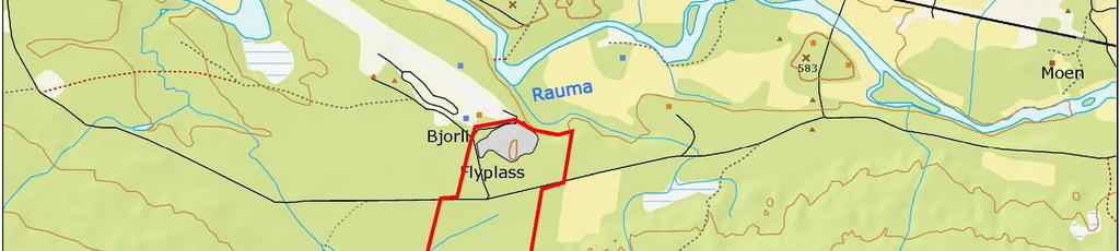 Rauma, jernbanelinjen og E136 ses nord for