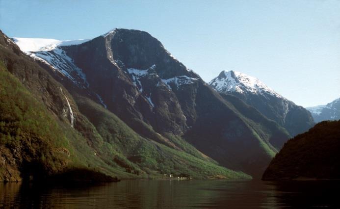 Undredal stavkyrkje.