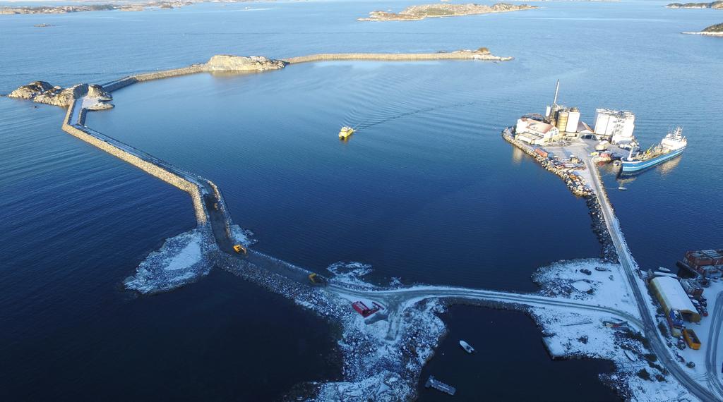 Salthella fiskerihavn på Austevoll.