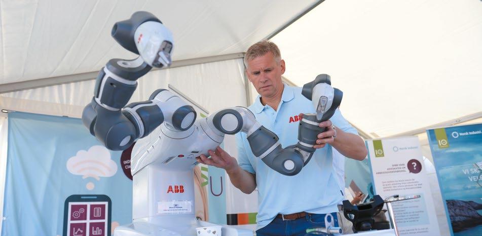 Foto: ABB INTERACTING ROBOTS Markedet for industrielle roboter forventes å vokse betydelig de neste årene.