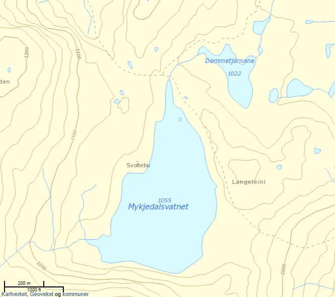 INNSJØENE Mykjedalsvatnet (innsjø nr. 27219) ligger i Vossovassdraget (062.Z) nord i Voss kommune, 1055 meter over havet. Innsjøen har et areal på 34 hektar, og en strandlinje på ca. 2900 m.