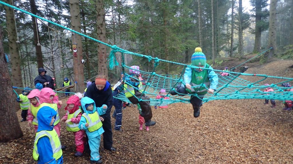 1 Friluftslivets dag: Friluftsrådet deltar med kanoutlån i Haugesund og med friluftsutstyrsbaser på Stord, Bømlo og Kvinnherad i samarbeid med turlaga der.