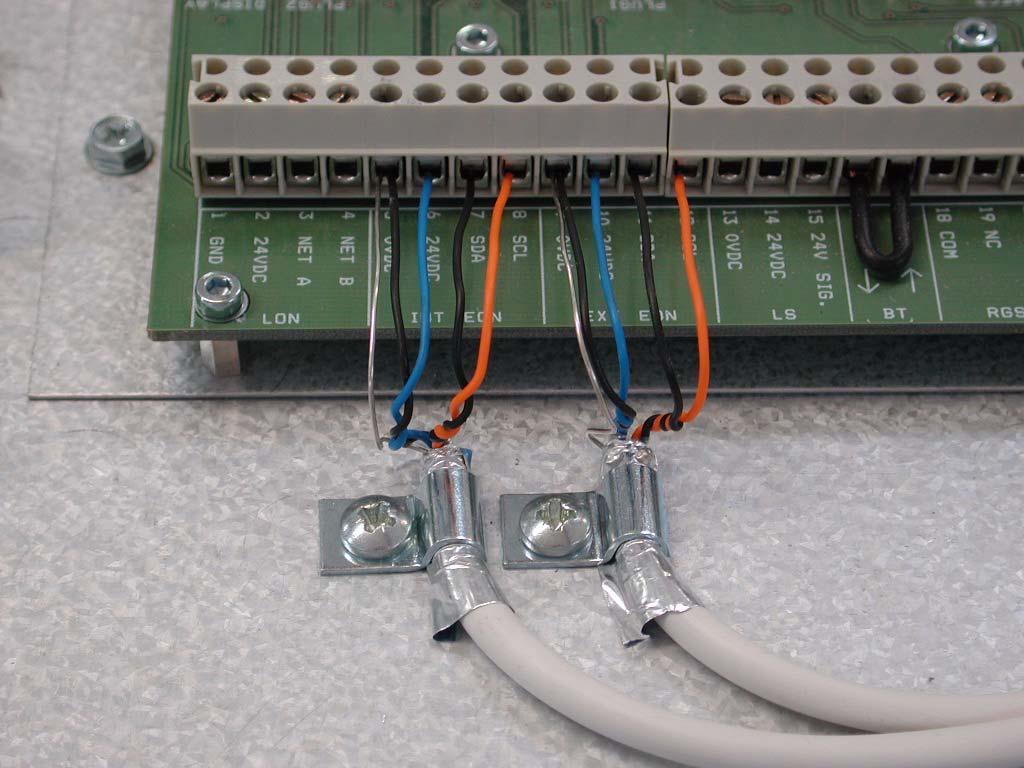 Elektrisk installasjon 4.3.5 Tilkobling av skjermet kabel til EON-buss Kabel type Til EON-bussen benyttes skærmet kabel af type 2 x 2 x 0,5.