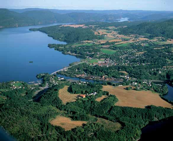 Vulkanens hemmelighet i NOME Geologer i hele verden kjenner til Fen rett ved Ulefoss. Her befinner restene av verdens rareste vulkan seg.