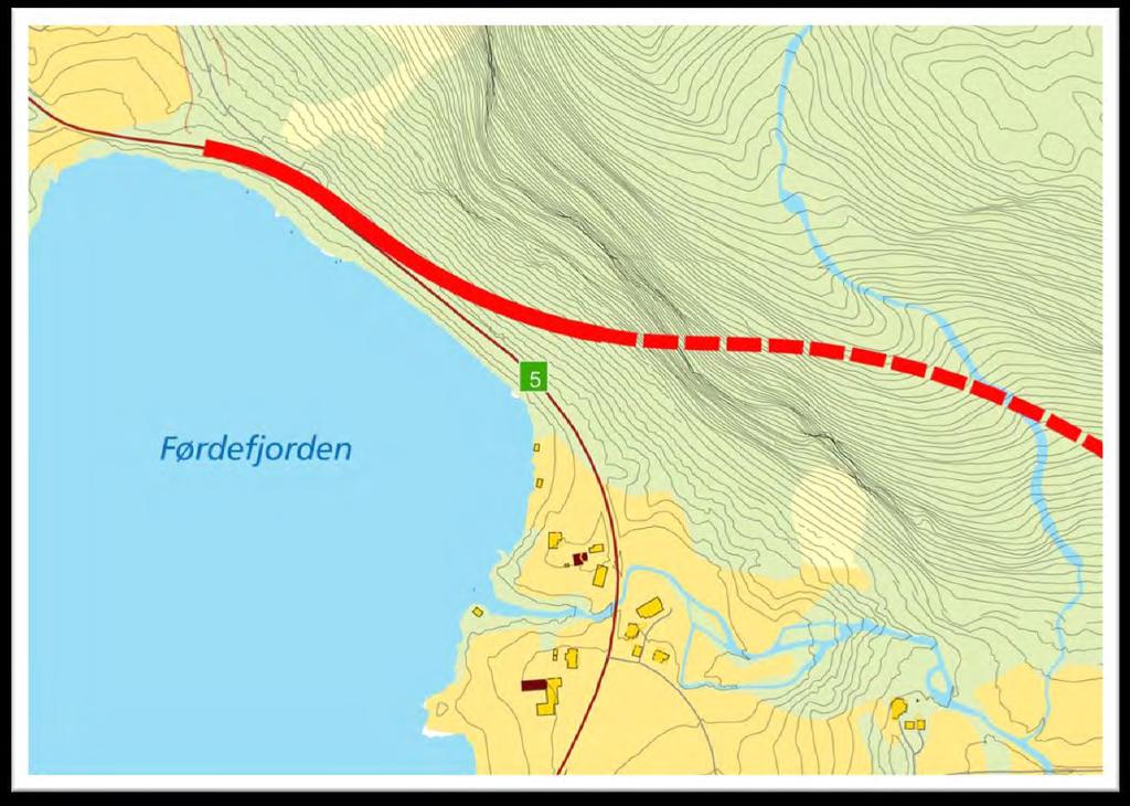 Aktuelt med tunnelpåslag rett vest for Erdal i eit område med ur. Må truleg ta ned noko av ura for å kome inn til eit godt fjellpåhogg og dette gir eit stort inngrep.