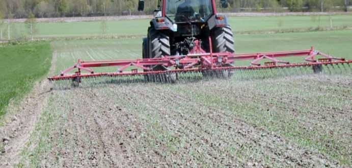 Ugrasharving Redusert bruk av kjemiske plantevernmidler. Kjemiske ugrasmidler skal byttes ut med ugrasharving. Det er et ønske om å redusere bruken av kjemisk plantevern i norsk landbruk.