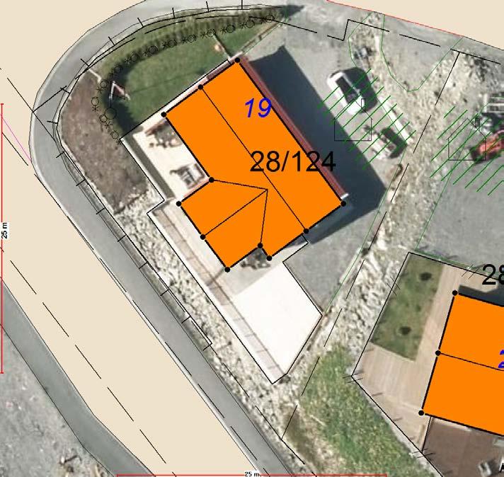 Ortofoto 2015 Planstatus Eigedomen ligg i område som etter reguleringsplan for Kvalheim nedre, gnr 28 bnr 1, planid.