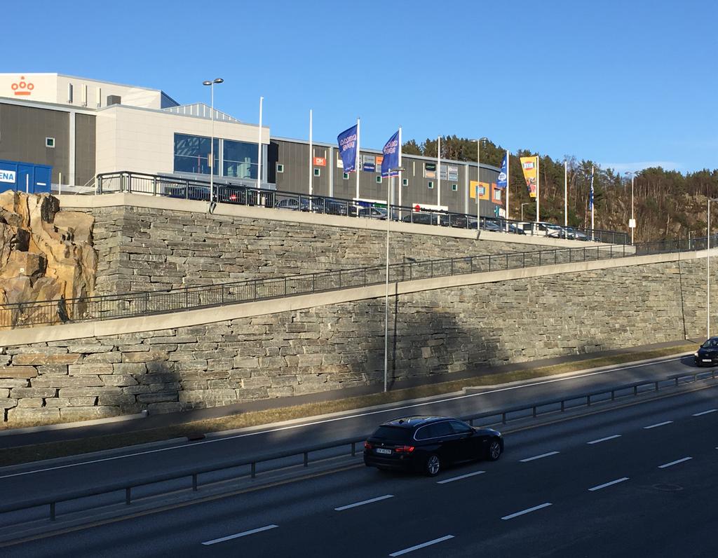 Vegdirektoratet Trafikksikkerhet, miljø- og teknologiavdelingen Geoteknikk og skred Mai 2017 Jordskjelvdesign i Statens vegvesen