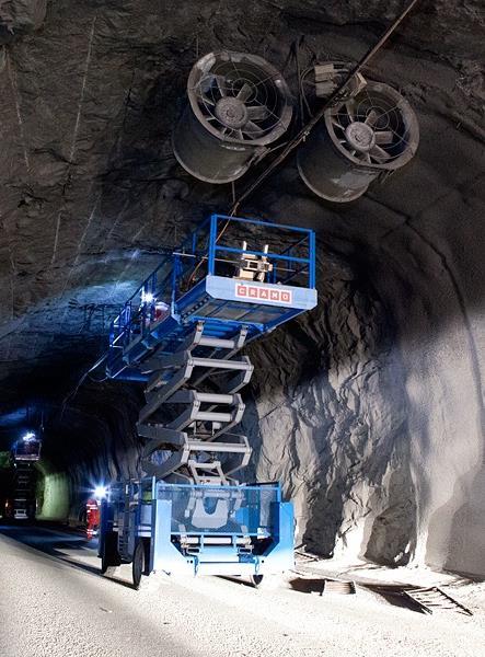 konsekvensane av brann i tunnel: Statens vegvesen har difor i flere år lagt til grunn montering av