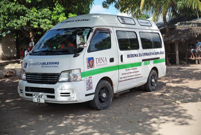 Dina-stiftelsen gjør nye satsinger på Zanzibar Dina-stiftelsen har også startet flere prosjekter verden over som hjelper mennesker i nød. Et av stiftelsens nyeste satsinger er Zanzibar, i Tanzania.