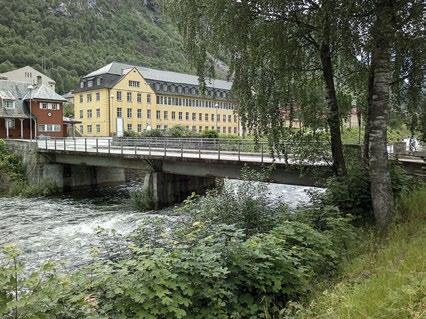 samlet i dette triangelet. Endringer: I hovedsak uendret. Nåværende funksjon: Bolighus. 13.