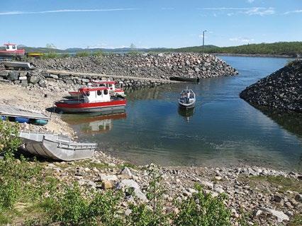 og fram til Svartedauden, med et tyngdepunkt i siste del av vikingtid. Omfanget av produksjonen har vært så stor at den har levert jern til et langt større omland enn de nærliggende bygdene.