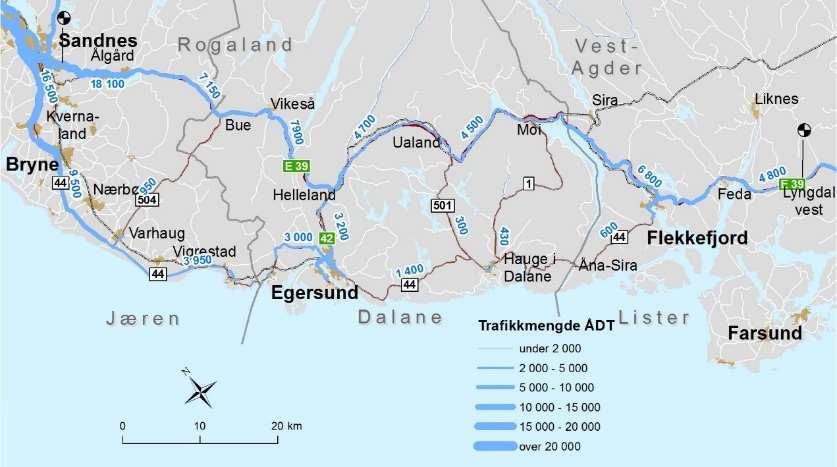 3.3 Trafikksystemet Trafikk Figur 3-5: Trafikkmengder langs hovedvegnettet. (Kilde: Nasjonal vegdatabank mars(nvdb) mars 2016) Det er store variasjoner i trafikk langs E39 mellom Lyngdal og Sandnes.