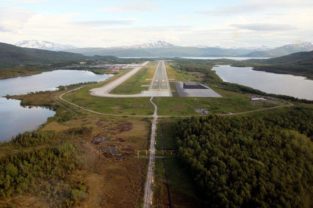 Harstad/Narvik Lufthavn Evenes er en stamruteflyplass i Evenes kommune i Nordland.