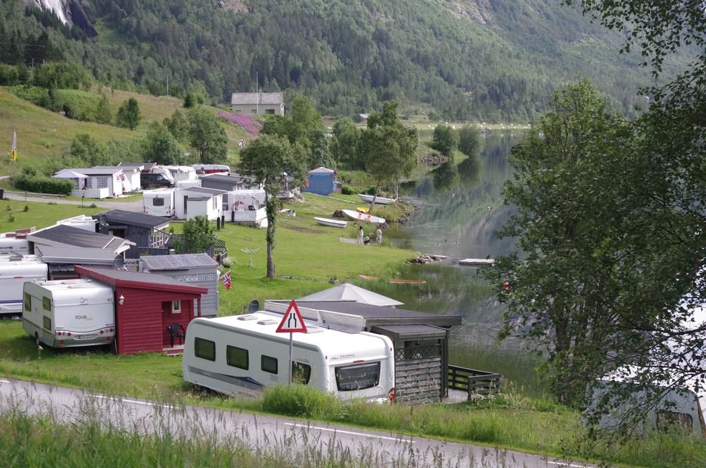 PRISER Kursavgift: Førstehjelp og bruk av hjertestarter Inntil to personer: 595,- per stk 10 eller flere personer: 495,- per stk Tilgang til kurset gis i løpet av 1 virkedag.