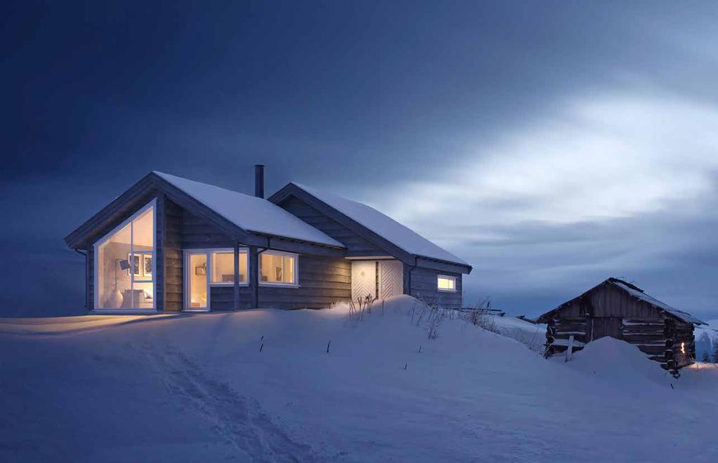 Anbefalt hyttemodell for tomteområdet Sør-Teige MOSTØL VILLMARK Tradisjonell Solhytte med skjermet inngangsparti og godt takoverbygg fra stuen. Store vindusflater som slipper inn mye lys.