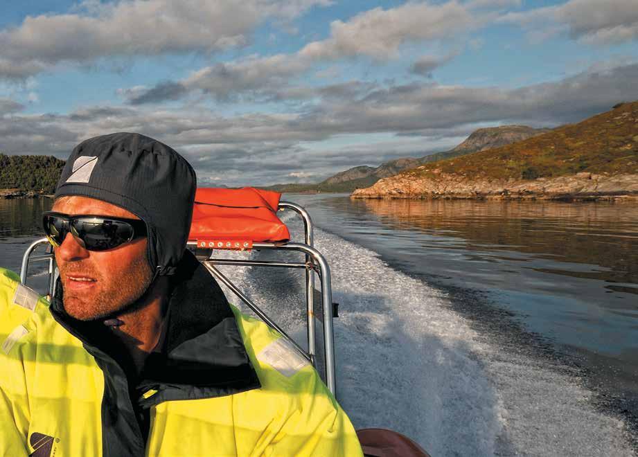 MAGISKE ØYEBLIKK AKTIVITETER En fisketur er en aktivitet. Det er en guidet rusletur i nærområdet også. Og havrafting. Og et bra foredrag.