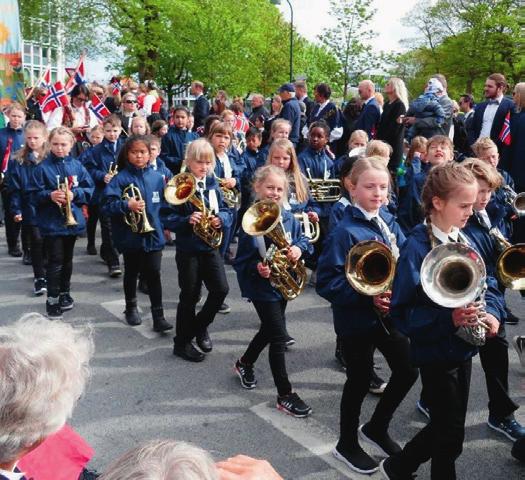 Musikk i bydelene på morgenen Auglend skolekorps v/ dirigent Kristin Bringsaker Kleppa Buøy skolekorps v/ dirigent Arne Kolstad Eiganes skolekorps v/ dirigent Per Illguth Hafrsfjord skolekorps v/