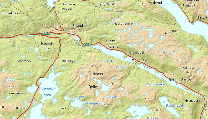 4. Biologisk klassifisering påvekst/begroingsalger 4.1 Metoder Begroingsalger 12 stasjoner ble undersøkt mht begroingsalger i, og prøvetakingen foregikk 4.-5. og 29.-30.