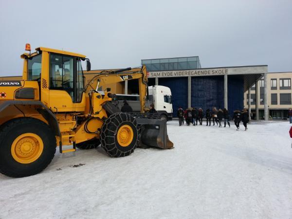 Veidekke AS med Link Arkitektur og Snøhetta har laget vinnerforslaget som i løpet av første halvår 2017 bearbeides gjennom en samspillsfase hvor fylkeskommunen og Tvedestrand kommune som byggherrer