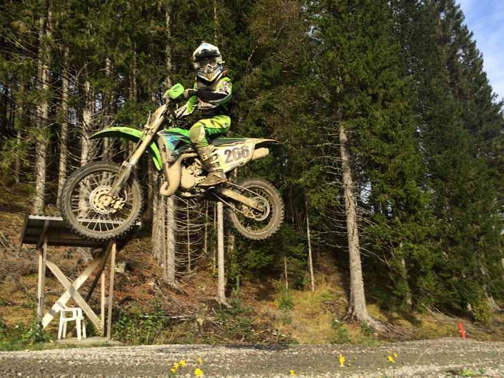 Sesongstart snillfjord motorklubb Nå står en ny motocrossesong for døren med mye aktivitet og glade utøvere og foresatte.