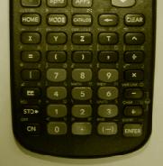 Det som gjorde utslaget til fordel for TI-89, var Pretty Print -funksjonen: Etter at man har tastet inn et uttrykk, gjengies det på skjermen i korrekt matematisk format.