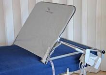 Passer i sengebredder 70cm 90cm Sunrice Medical 51670 Hjertebrett Comfortable 85-90 174595 Passer til bredde 85-90cm Handicare Asa 80000100 Denne har 1 motor.