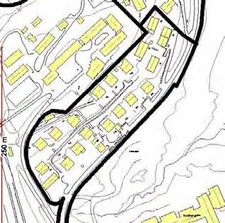 Bygningene er terrassert med terrenget og har store terrasser i front. Saltak over øverste leilighet. - Nordre del omfattes av reguleringsplan fra 1980, søndre deler av plan fra 2001.