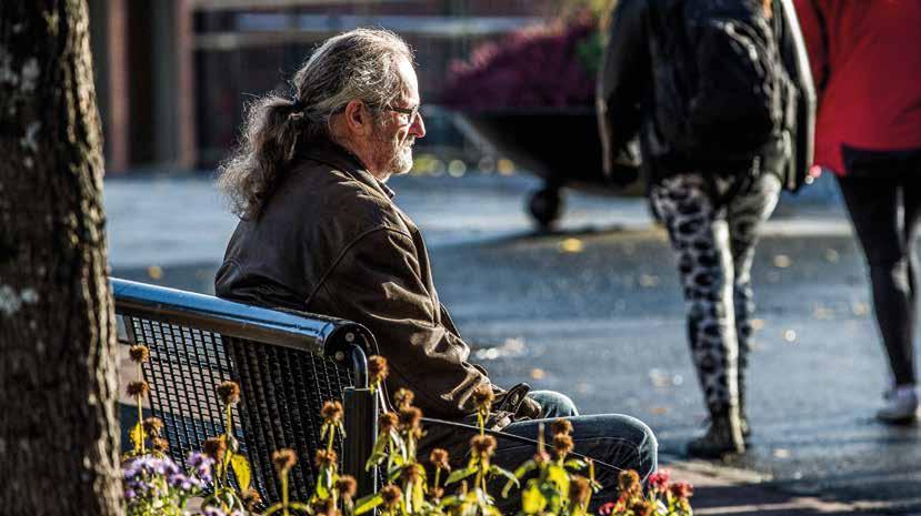 ÅRETS AKTIVITETER OG RESULTATER Personer med nedsatt funksjonevne Å sikre at også personer med nedsatt funksjonsevne har en god og funksjonell bolig, og å jobbe for et samfunn med likeverd og like