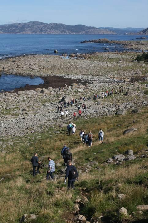 6.1.4 Organisert friluftsliv Organisert friluftsliv er i utgangspunktet en allemannsrett. Når mange ferdes sammen, øker imidlertid faren for at det kan oppstå ulempe for grunneier og skade på naturen.