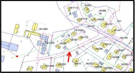 Figur 3 kartutsnitt vannrør som skal skiftes ut, vist med rød stiplet linje. Barn og unges interesser: Planområdet vurderes å ikke være i bruk av barn og unge til lek.