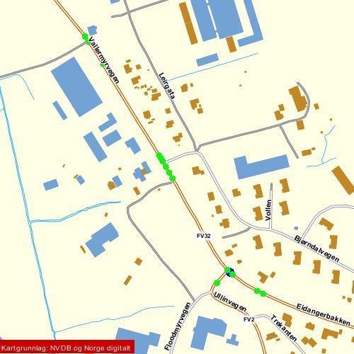 Krysset har stor trafikkbelastning og framkommeligheten er dårlig i rusjperioene. Dette skaper problemer for kollektivtrafikken. Figuren viser trafikk på dagens fylkesveger. Trafikktalla er ÅDT 2011.