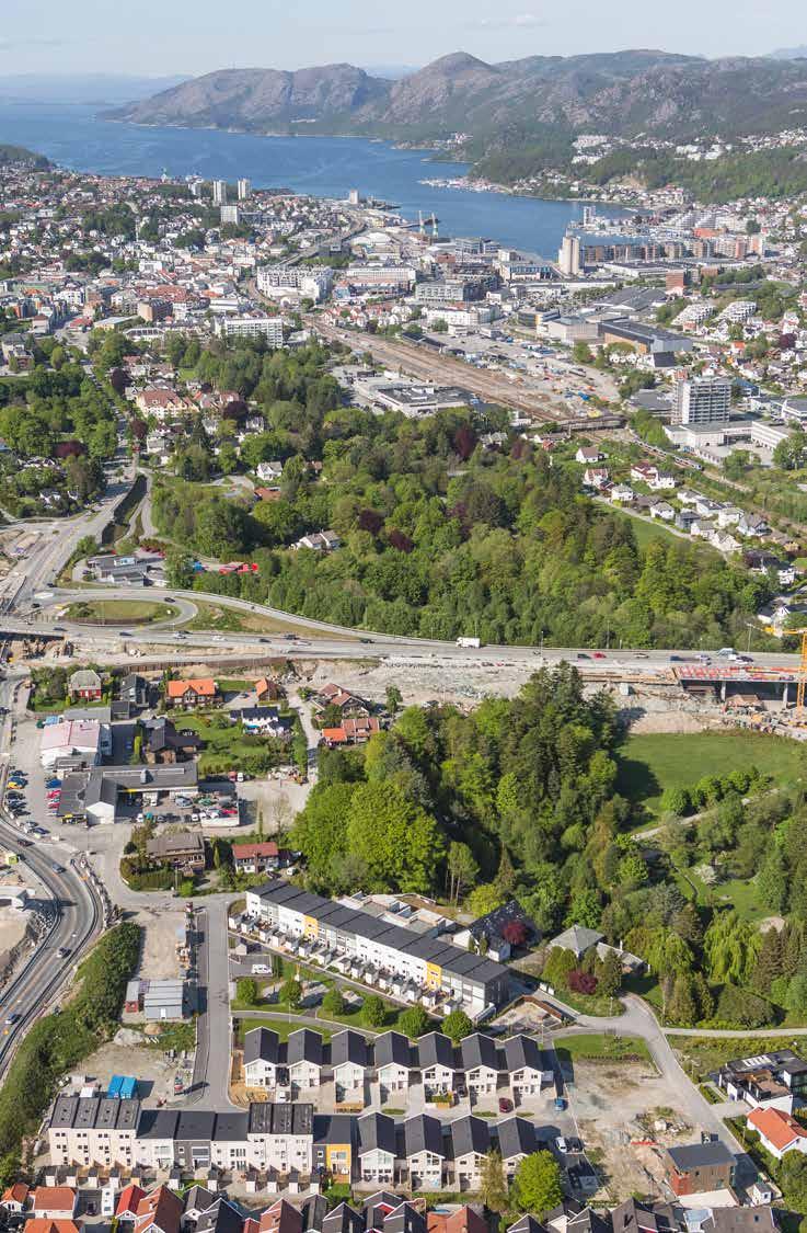 Gandsfjorden Bystasjonen Sandnes sentrum KJØP NY BOLIG I STEDET FOR BRUKT MANGE FORDELER Coop Mega Brueland Tog Står valget mellom en ny eller brukt bolig, bør avgjørelsen være enkel.