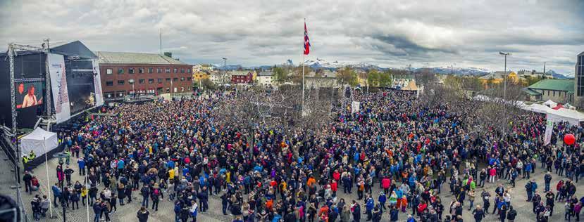 KONTANTSTRØMOPPSTILLING 2016 2016 2015 Innbetalte premier 182 856 548 162 942 949 Netto utbetalte pensjoner (inkl. inn- og utbetalte refusjoner iht.