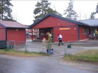 Det er ikke funnet overskridelser for verken tungmetaller, organiske miljøgifter eller dioksin og heksaklorbensen i Lyngvegen barnehage.